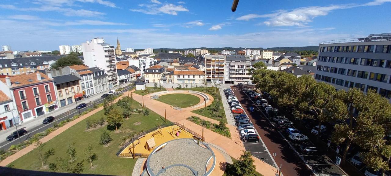 Апартаменты La Dolce Vita -T2 52M2- Dernier Etage- Terrasse-Parking-Wifi Fibre Тарб Экстерьер фото